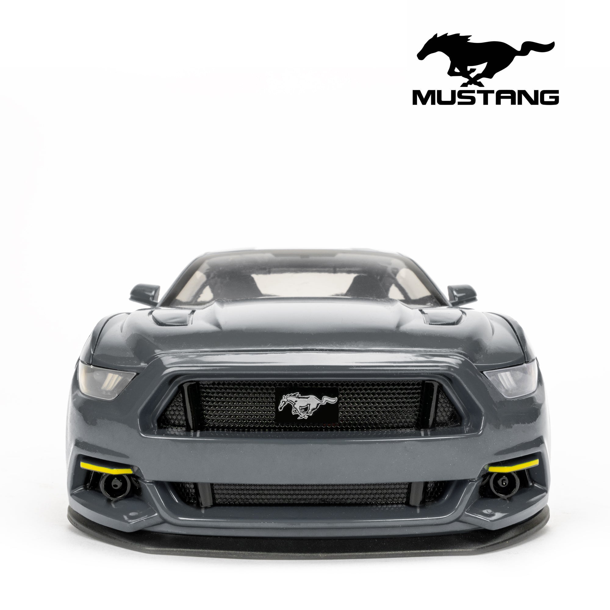 Ford Mustang GT eléctrico con radiocontrol y todas las funciones [1:14] 